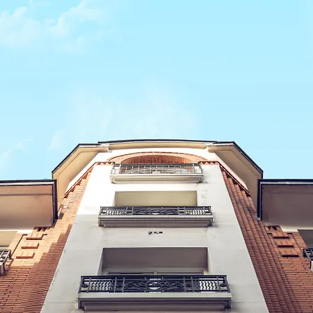 Timhotel Tour Eiffel 3*