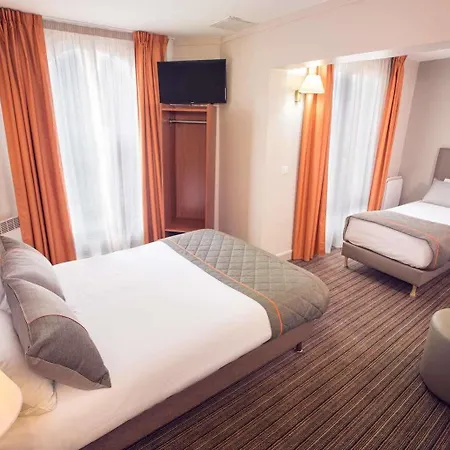 Timhotel Tour Eiffel 3*