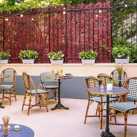 Timhotel Tour Eiffel Hotel