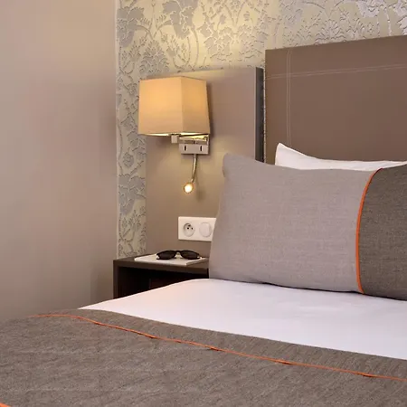 Timhotel Tour Eiffel Отель Париж