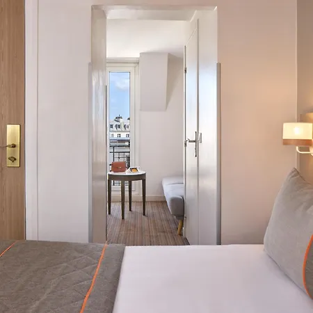 Hotel Timhotel Tour Eiffel Paris