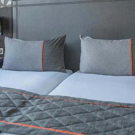 Timhotel Tour Eiffel