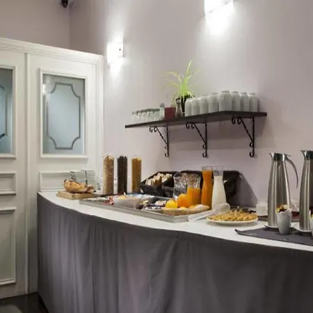 Timhotel Tour Eiffel Отель 3*