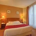 Timhotel Tour Eiffel Hotel 3*