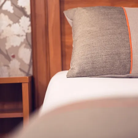 Hotel Timhotel Tour Eiffel Parigi
