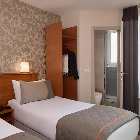 Timhotel Tour Eiffel 3*