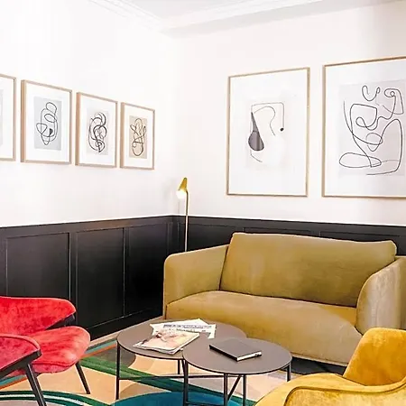 Timhotel Tour Eiffel Hotel 3*