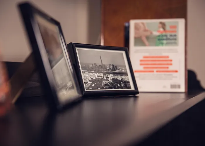 Timhotel Tour Eiffel Hotel