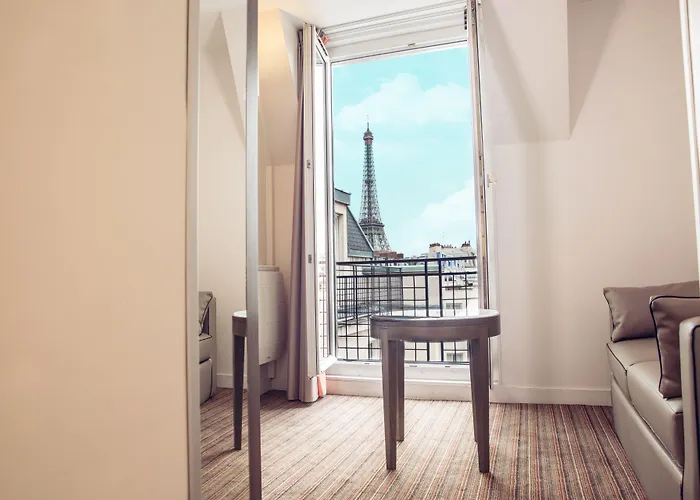 Hotel Timhotel Tour Eiffel Paris