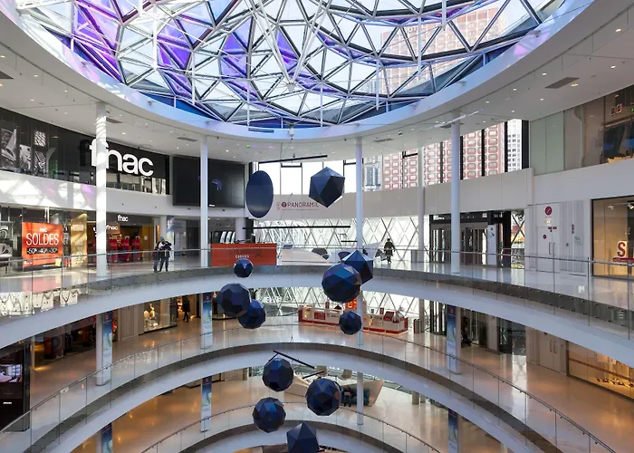 Timhotel Tour Eiffel 3*