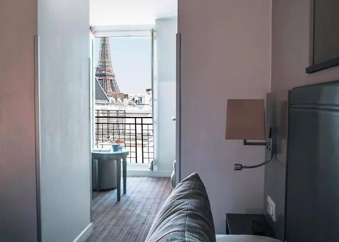 Timhotel Tour Eiffel 3* Paryż