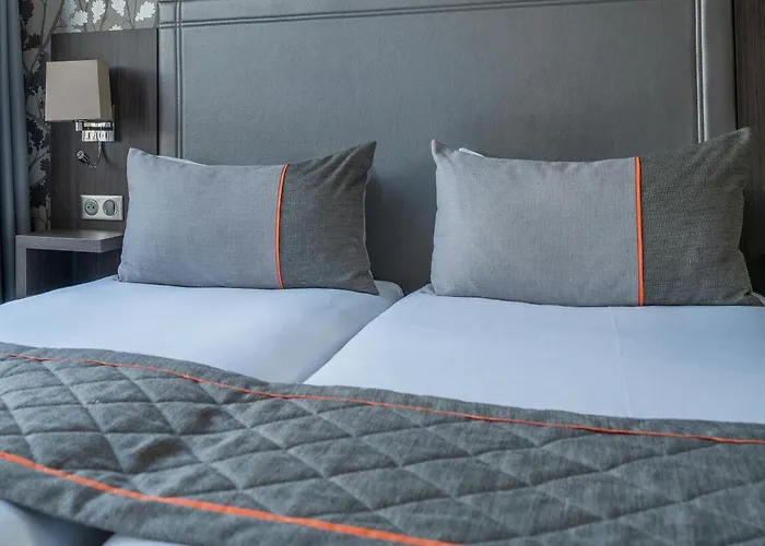 Timhotel Tour Eiffel