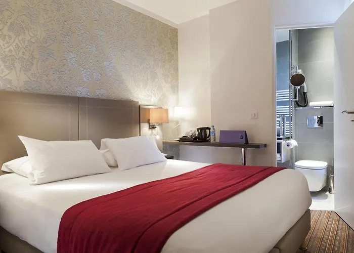 Hotel Timhotel Tour Eiffel Paryż