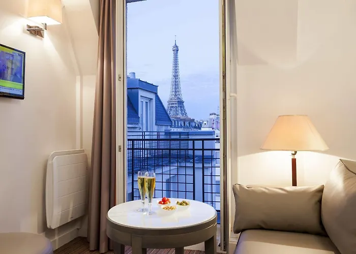 Timhotel Tour Eiffel 3*