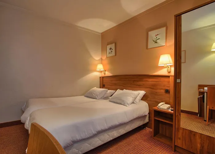 Timhotel Tour Eiffel 3* Parijs