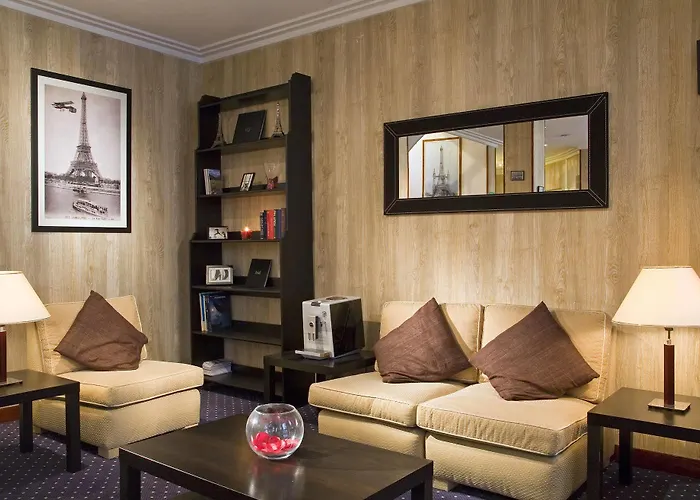 Timhotel Tour Eiffel Hotel 3*