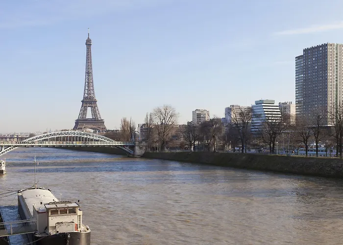 Timhotel Tour Eiffel Hotel 3*