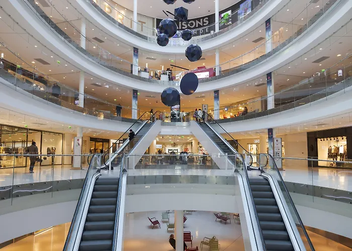 Timhotel Tour Eiffel Hotel 3*