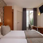Hotel Timhotel Tour Eiffel 3*