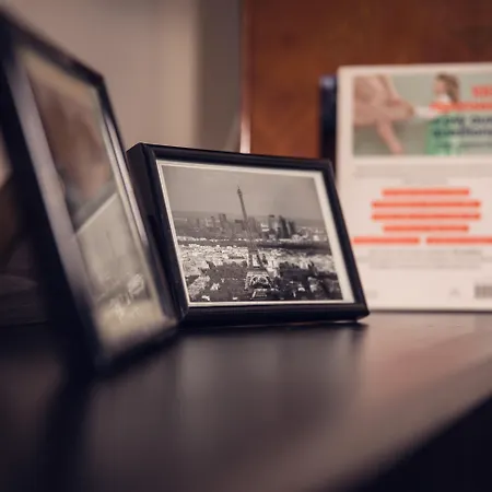 Timhotel Tour Eiffel Hotel