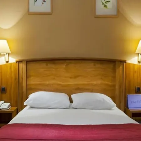 Timhotel Tour Eiffel Otel
