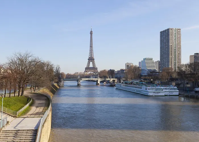Hotel Timhotel Tour Eiffel