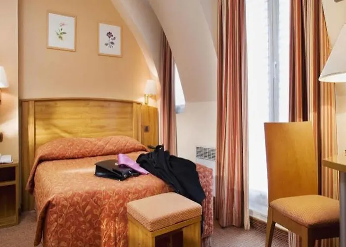 Timhotel Tour Eiffel